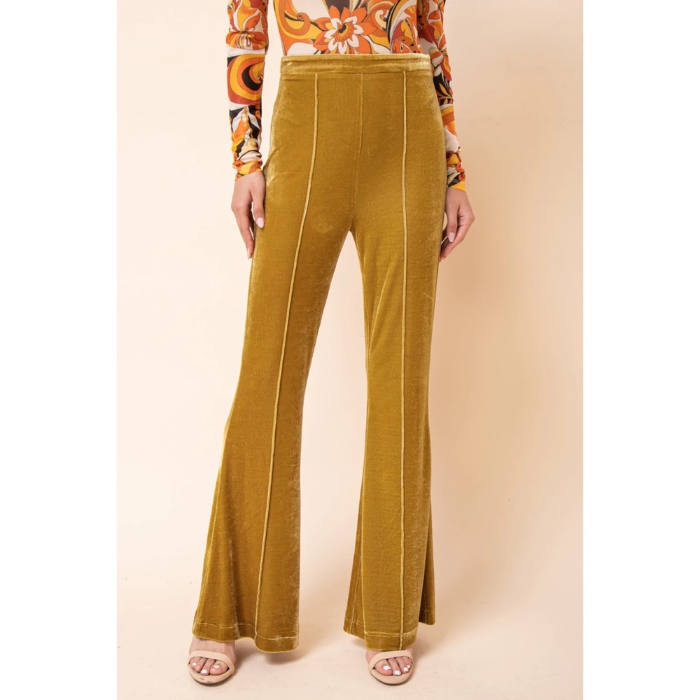 Flying tomato Fresh start Velvet pants